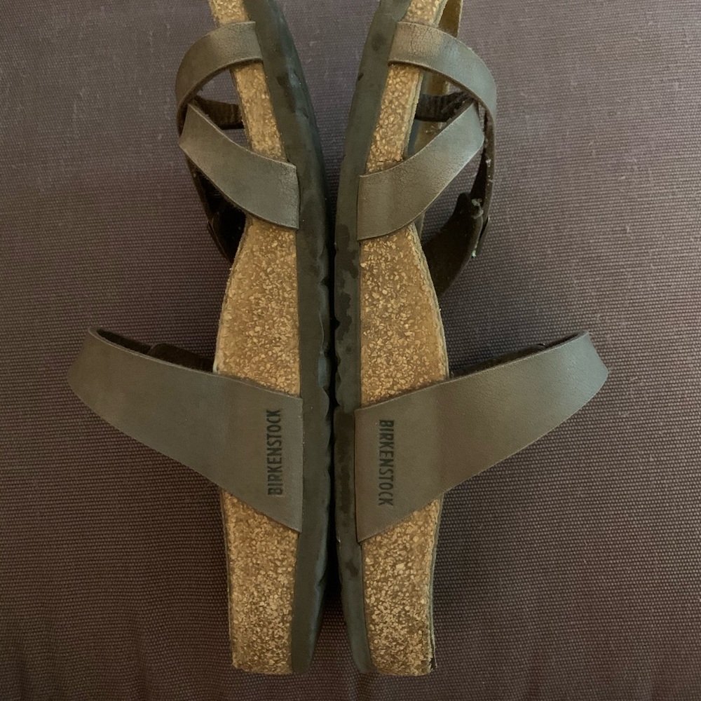 BIRKENSTOCKS !! - Picture 2 of 3